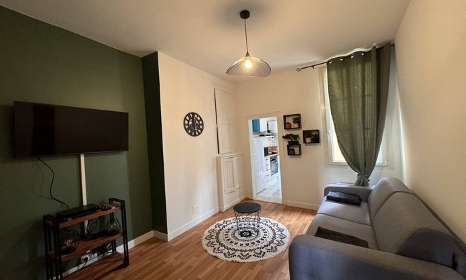 Nord - Gare Apartment | Apartment in Le Mans near Bugatti Circuit