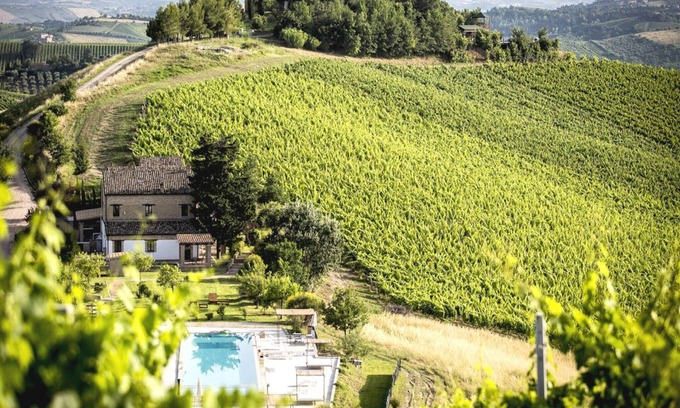 San Savino Apartment | Apartment in Marche near Sibillini Park