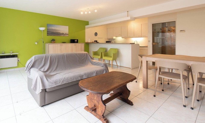 Middelkerke Apartment | Apartment in Middelkerke near Casino & Sea Wall