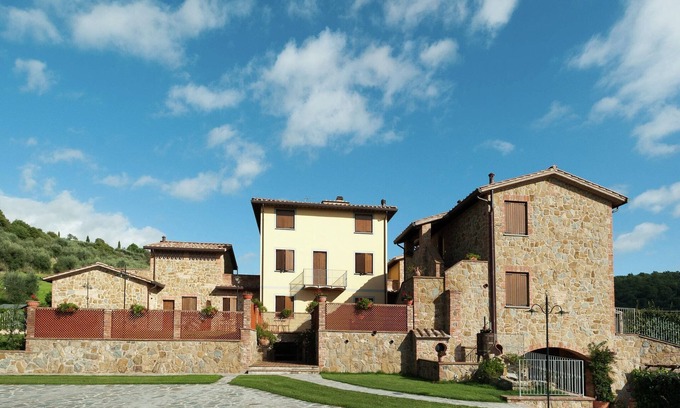 Monte del Lago Villa | Apartment in Monte del Lago near Lake Trasimeno