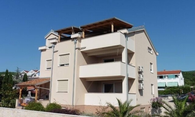 Punat Apartment | Apartment in Punat with Loggia, Air condition, WIFI, Washing machine (4534-1)