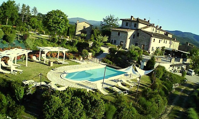 Anghiari Apartment | Apartment in the heart of a beautiful property in the Tuscan countryside.