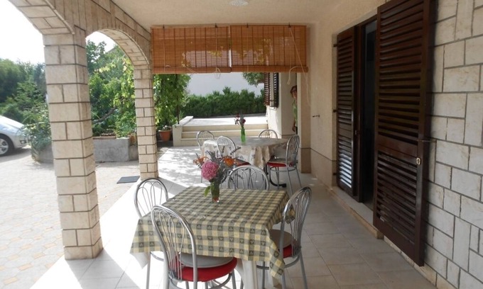 Srima Apartment | Apartment in Vodice with Terrace, Air condition, WIFI, Washing machine (3420-1)