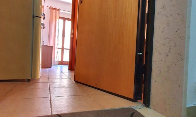 Margherita di Savoia Apartment | Apartment 102