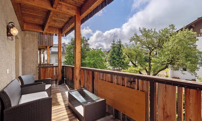 Valdaora di Mezzo Apartment | Apartment "Kriendl Nr 2" with Mountain View, Private Terrace & Wi-Fi