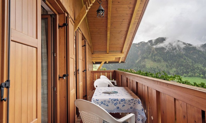 Tires Apartment | Apartment 'Leitner' with Mountain View, Private Terrace and Wi-Fi