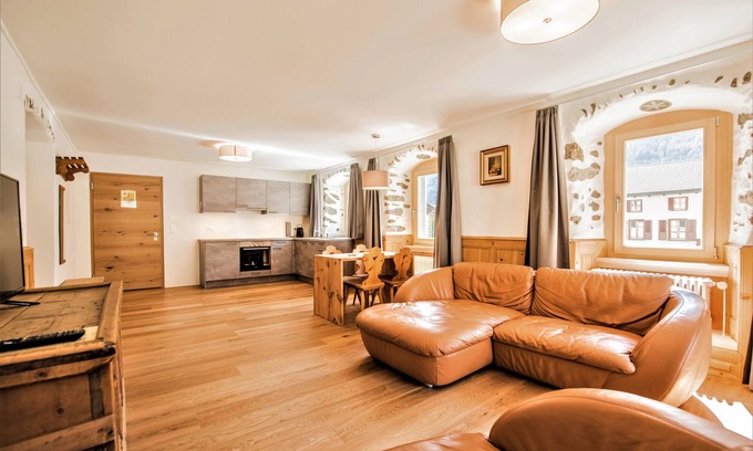 Mustair Apartment | Apartment Münsterhof 66m²