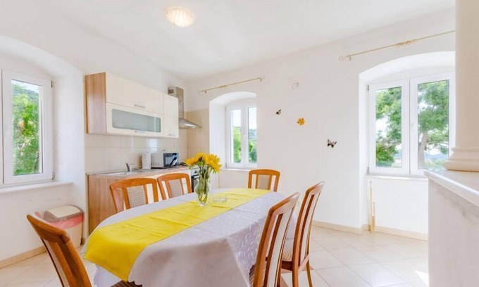 Nerezise Apartment | Apartment Magdalena - Three Bedroom Apartment