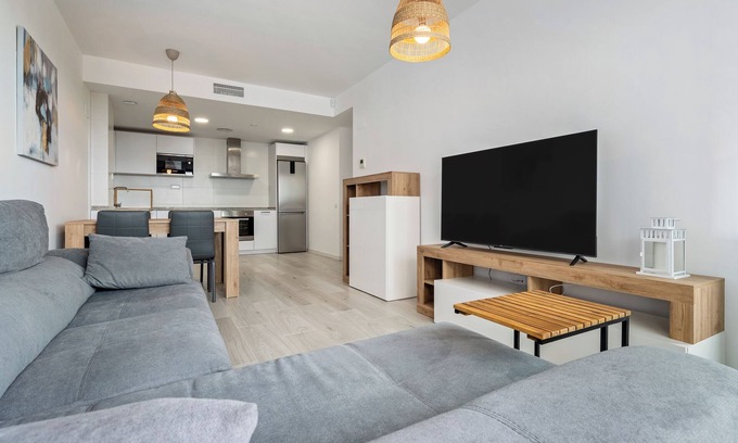 Roques Daurades Apartment | Apartment 'Maricel en Roques Daurades' with Shared Pool, Wi-Fi and Air Conditioning