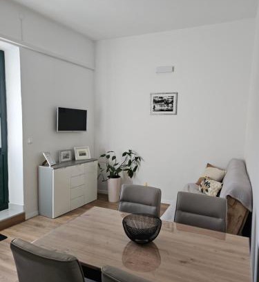 Split Apartment | Apartment Marin