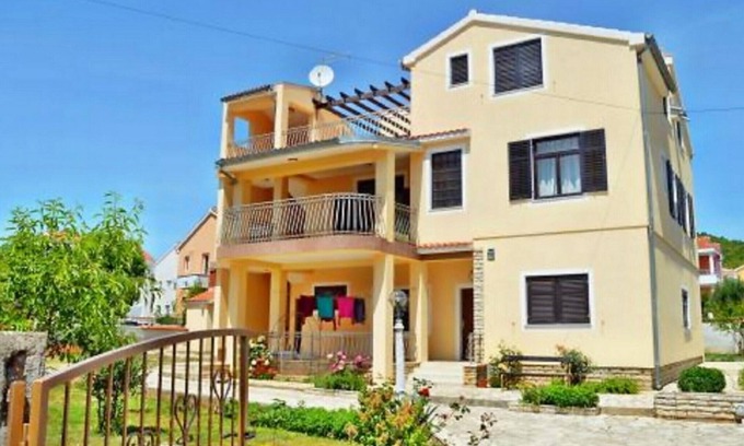 Tribunj Apartment | Apartment Marina, (15621), Tribunj, hr