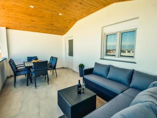 Vir Apartment | Apartment Matanovi Dvori-2 by Interhome