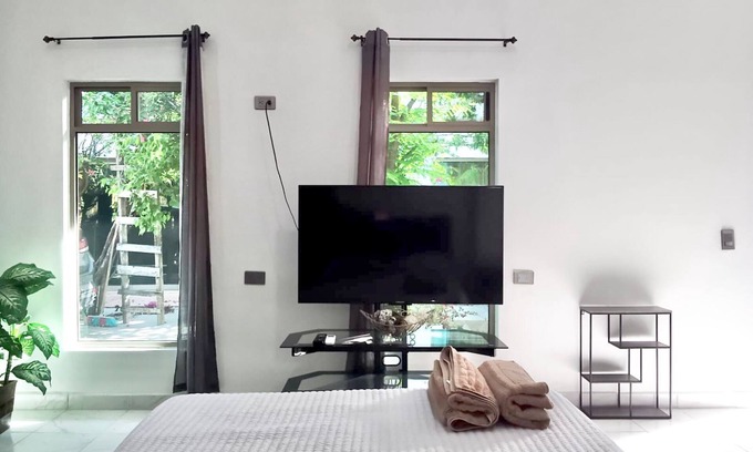 Reynosa Apartment | Apartment minutes away from Reynosa - Hidalgo International Bridge