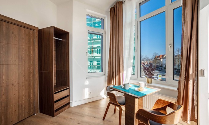 St Lorenz Apartment | Apartment 'Mit 2 Schlafzimmern Und Balkon' with Balcony and Wi-Fi