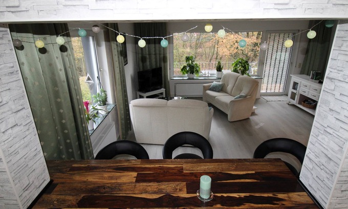 Korbecke Apartment | Apartment 'Möhneblick' with Shared Garden, Balcony and Wi-Fi