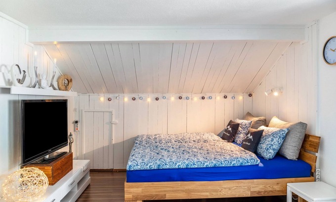 Prutz Apartment | Apartment 'Montana Amor' with Mountain View, Balcony and Wi-Fi