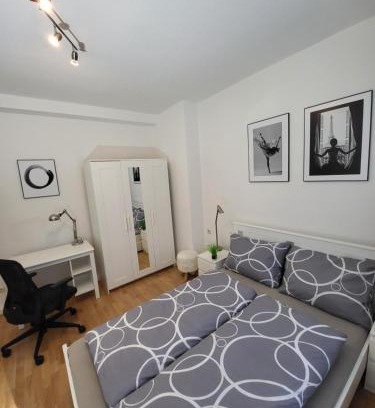 Mittelmeiderich Apartment | Apartment nähe Düsseldorf Messe Expo, Airport, Train Station