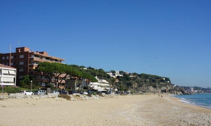 Arenys de Mar Apartment | APARTMENT ON FIRS LINE SEA