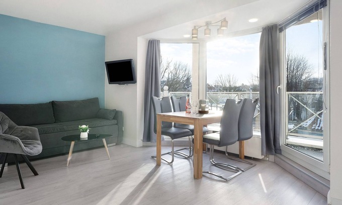 Laboe Apartment | Apartment 'Panorama 8' with Sea View, Balcony and Wi-Fi