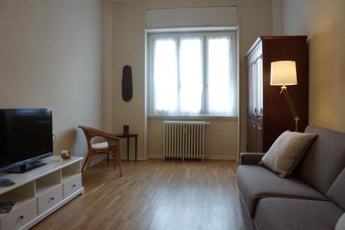 San Vittore Apartment | Apartment Papiniano 38