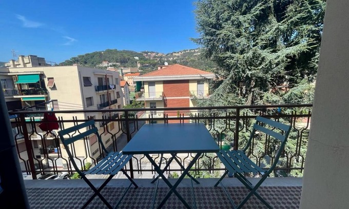 Finalborgo Apartment | Apartment "Petit Bijou" with Balcony & Wi-Fi