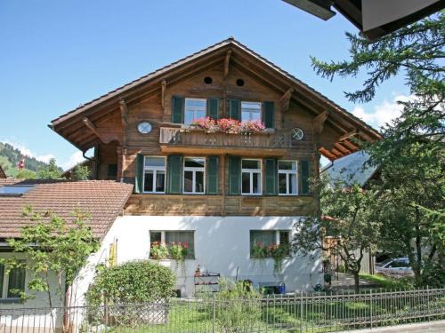 Zweisimmen Apartment | Apartment Pfander by Interhome