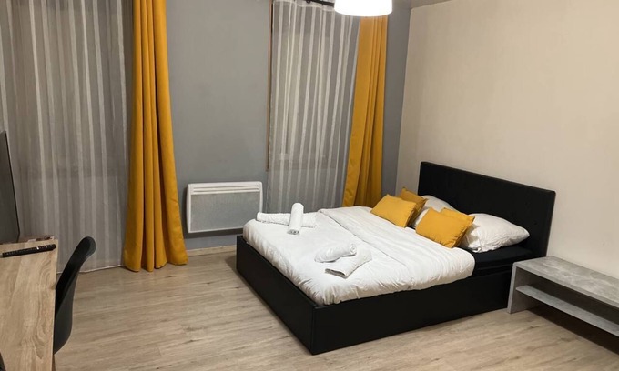 Saint-Marc Apartment | Apartment place Kéruscun BREST