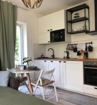 Tuchomerice Apartment | Apartment Prague Airport- 5 minute drive from AirPort