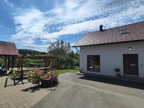 Ormoz Apartment | Apartment Ratek