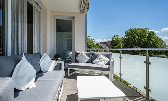 Schnetzenhausen Apartment | Apartment "Residenz 1" with Panoramic Mountain View, Covered Terrace & Wi-Fi