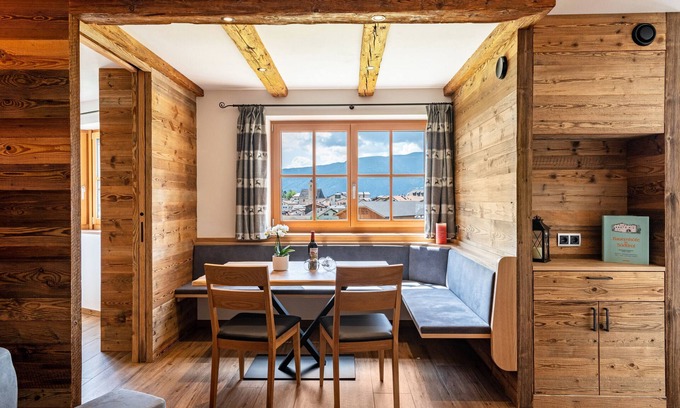 Lajen Apartment | Apartment 'Rodererhof Lajen Apt Raschötz' with Mountain View, Balcony and Wi-Fi