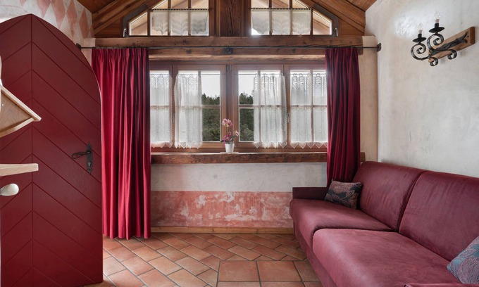 Coredo Apartment | Apartment 'Royal Gala' with Mountain View, Shared Garden and Wi-Fi