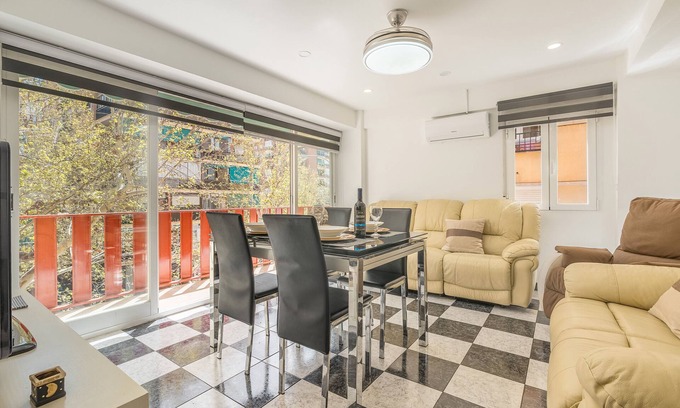 Zaidin Apartment | Apartment 'Salazar' with Balcony, Wi-Fi and Air Conditioning