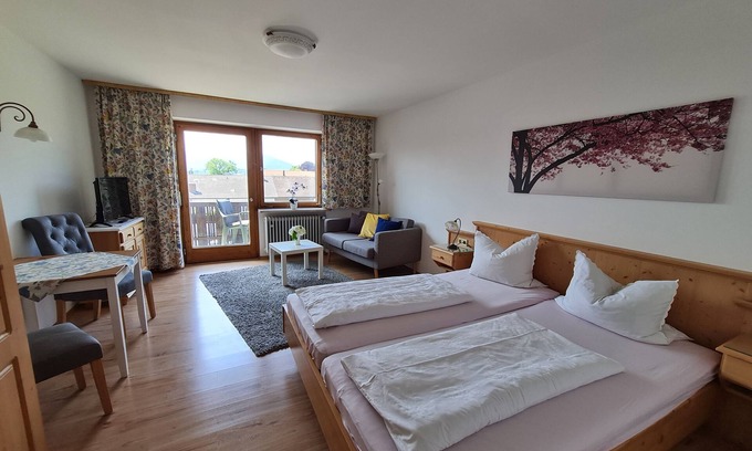 Gstadt Apartment | Apartment Schliersee with 30 sqm with balcony