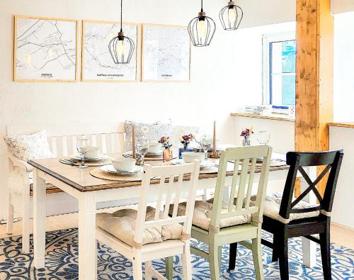 Griessen Apartment | Apartment Südwind - Beautiful premium apartment with 2 bedrooms near Rhine Falls & Zurich Airport in Klettgau