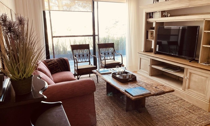 Carrasco Apartment | Apartment surrounded by pines in Montevideo