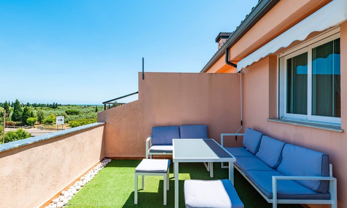 Cabanes Apartment | Apartment 'Torre La Sal Magic World' with Sea View, Wi-Fi and Air Conditioning