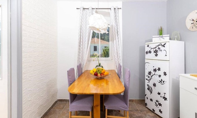 Zastrazisce Apartment | Apartment Vela Stiniva with terrace