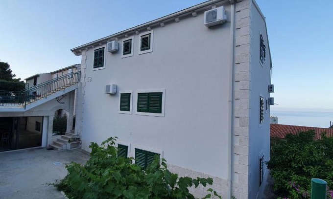 Bili brig Apartment | Apartment Villa Mirna