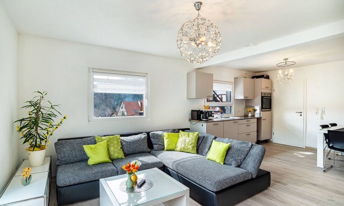 Scheuern Apartment | Apartment 'Vogtshaus' with Mountain View, Shared Terrace