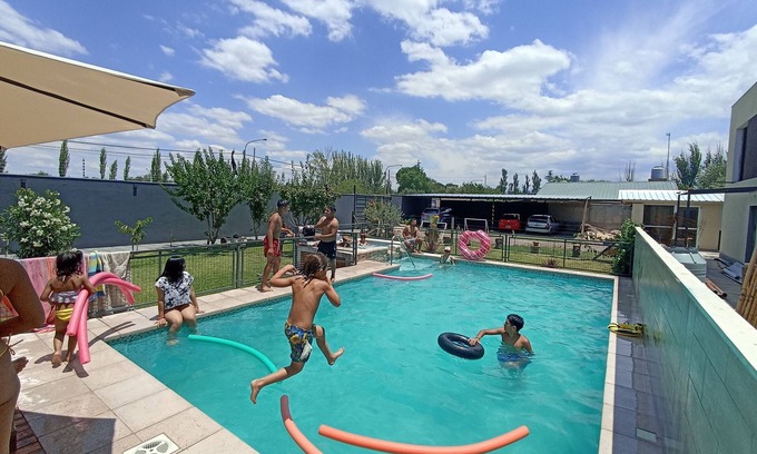 Maipu Apartment | Apartment w/pool at wine route