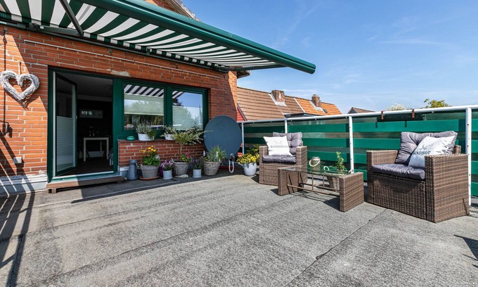 Wesselburen Apartment | Apartment 'Watt´n Room' with Balcony and Wi-Fi
