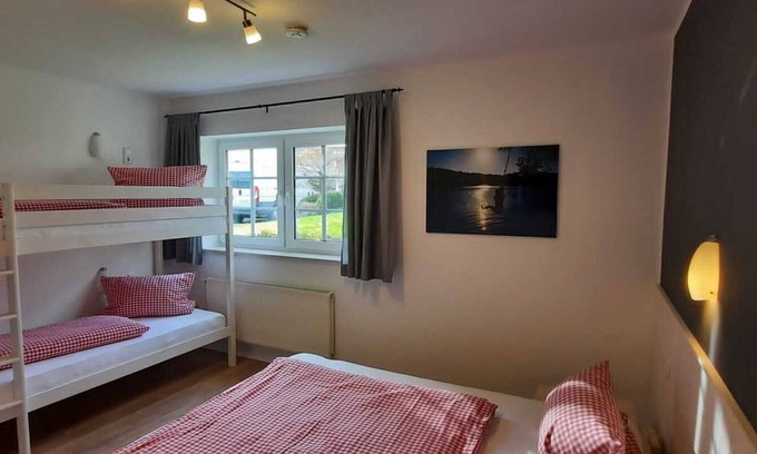 Finnentrop Apartment | Apartment 'Weinlaube' with Private Terrace, Shared Garden and Wi-Fi