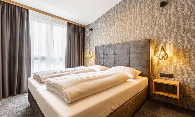 Fuegen Apartment | Apartment with 1 bedroom & balcony