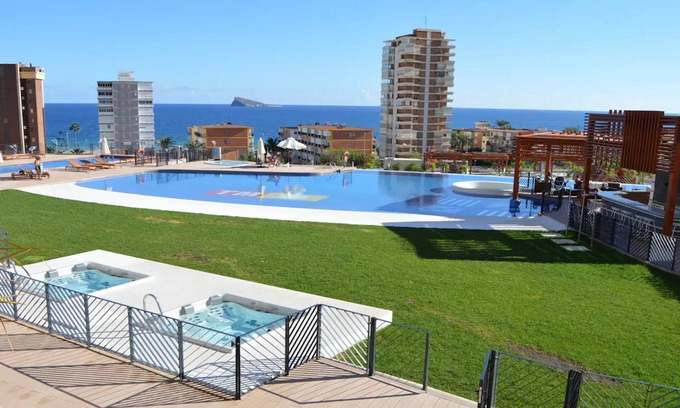 Cala Apartment | APARTMENT WITH FANTASTIC VIEWS TO THE BEACH TO THE SEA AND TO THE RESIDENTIAL COMPLEX