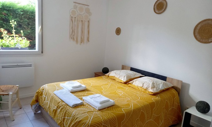 Lavaur Apartment | Apartment with garden