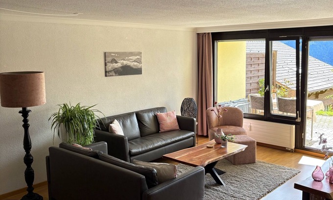 Beatenberg Apartment | Apartment with great view in a 4* hotel with Pool, Sauna and Fitness
