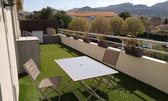 Vielle-Chapelle Apartment | Apartment with large terrace, 5mn from Olympic center by car