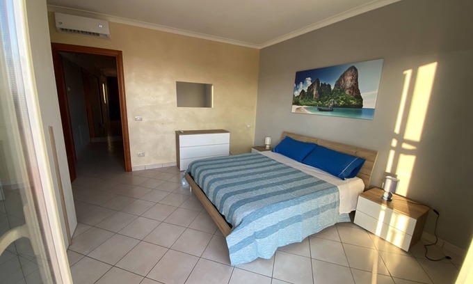Fondi Apartment | Apartment with panoramic terrace and private parking:location fondi-sperlonga