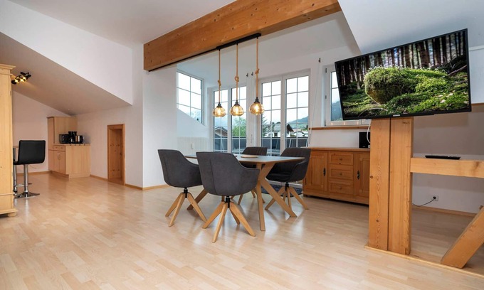 Riezlern Apartment | Apartment with roof terrace, washing machine, cable car included in summer.